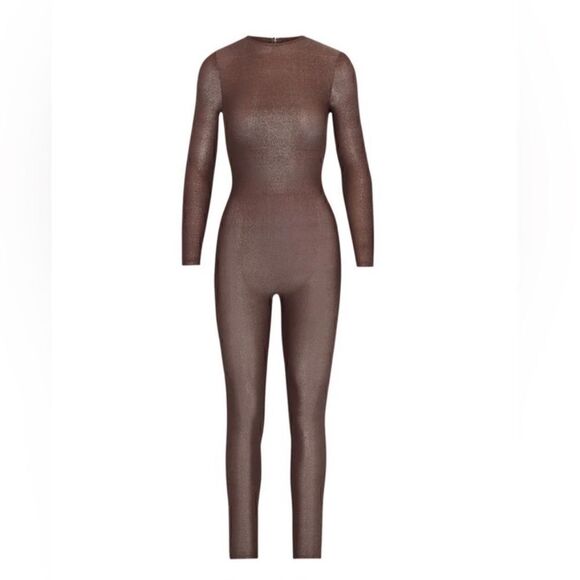 SKIMS  Shimmer Catsuit in Chocolate - Picture 6 of 9